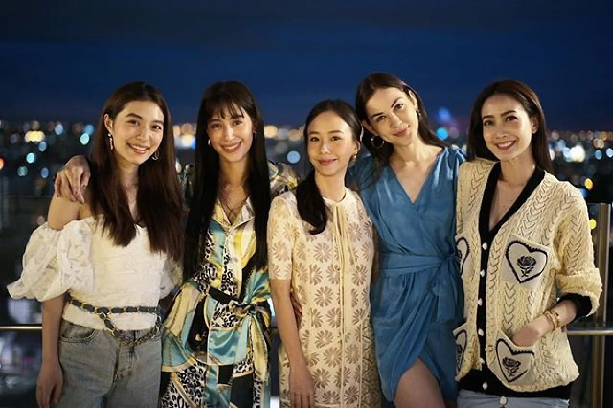 มันก็จะเขินหน่อย! ไฮโซณัย ยังไม่ชิน..ร่วมเฟรมแก๊งเฟอร์บี้ ภาพนี้รวมตัวคนมีคู่