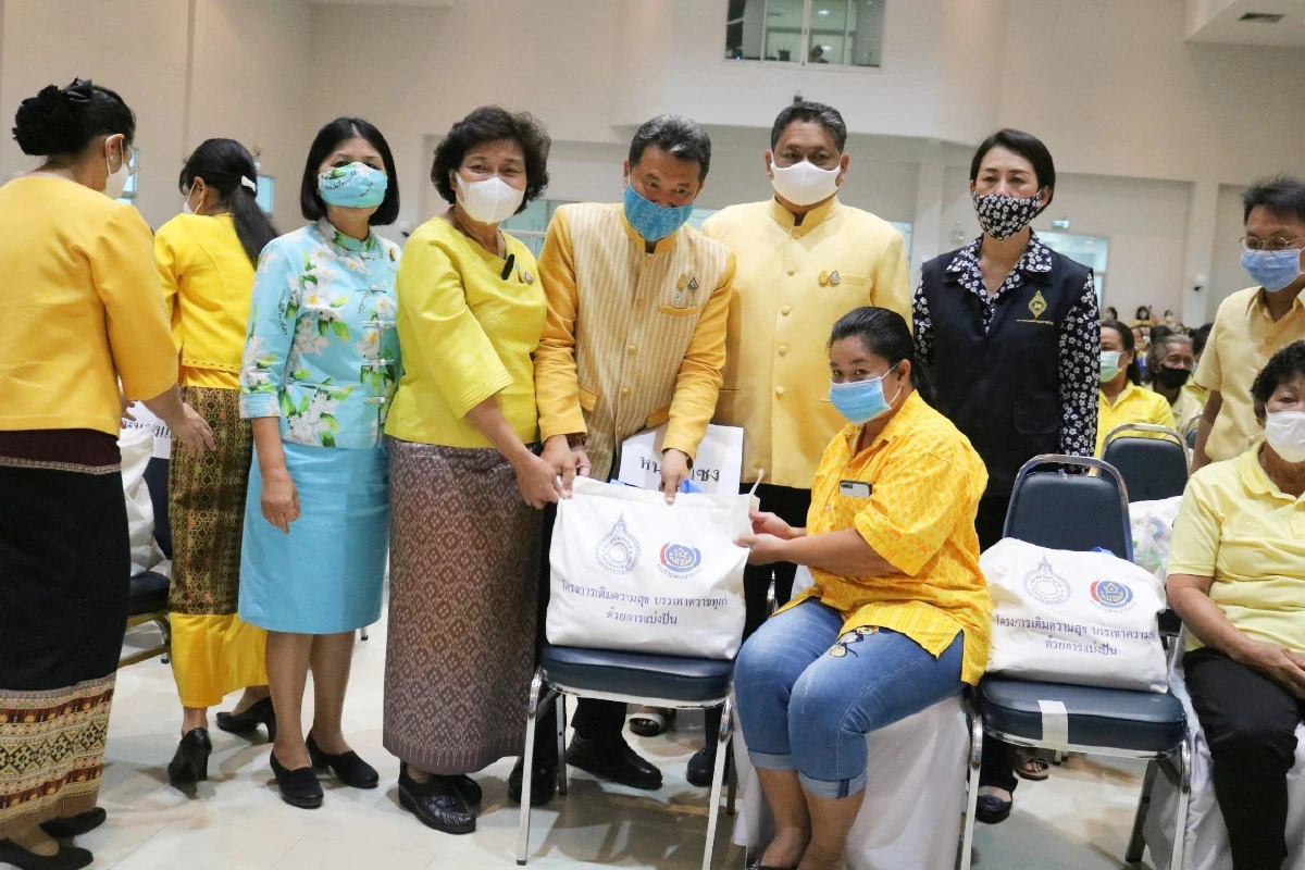 พช.จับมือสภาสตรีฯบรรเทาทุกข์โควิด-19 ชาวสระบุรี