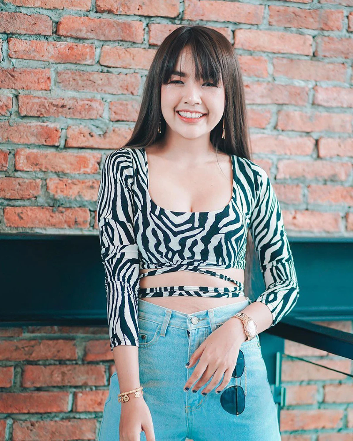 มดดำ หลุดปากด่าแรง เจนนี่ ได้หมดถ้าสดชื่น หลังดูคลิปเอาทิชชู่เช็ดเป้าผู้ชายโยนให้แฟนคลับ