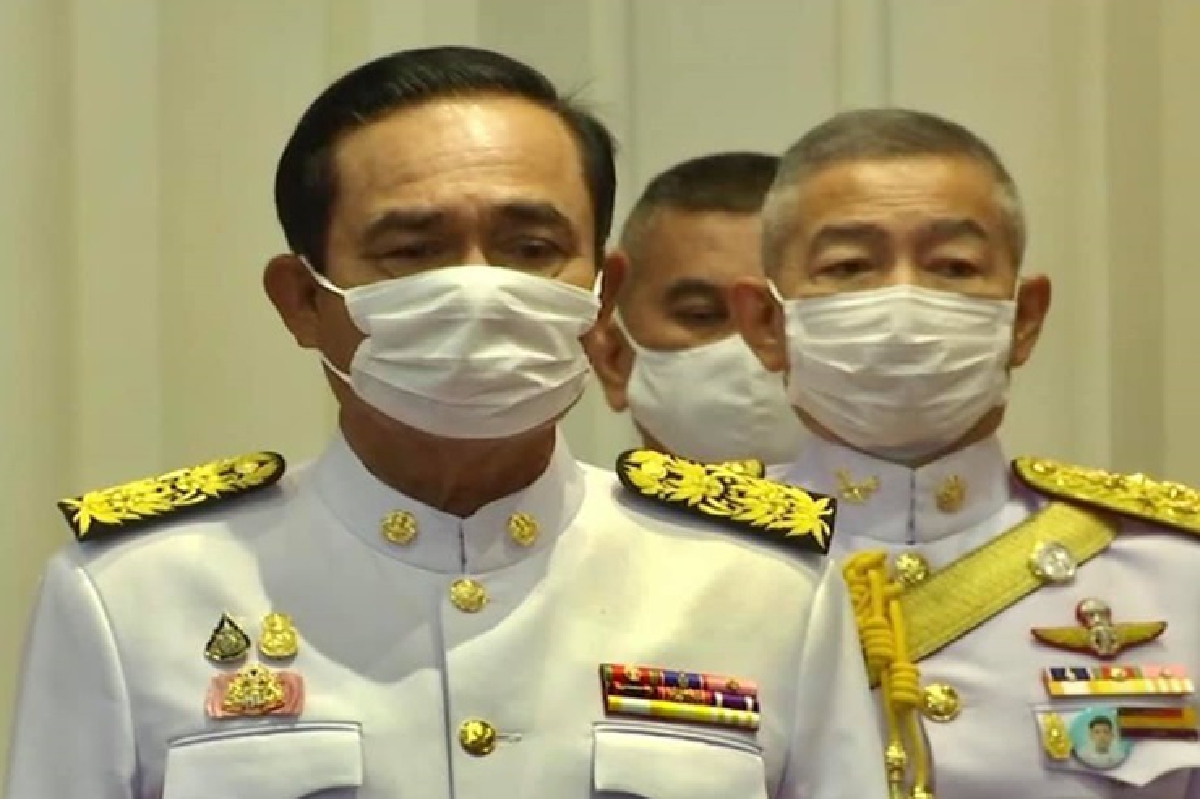 นายกฯสั่งเหล่าทัพคุมเข้มแรงงานต่างด้าวลอบเข้าไทย ตั้ง"ผู้พันเบิร์ด"รองโฆษกกลาโหม นายกฯสั่งเหล่าทัพคุมเข้มแรงงานต่างด้าวลอบเข้าไทย ตั้ง"ผู้พันเบิร์ด"รองโฆษกกลาโหม