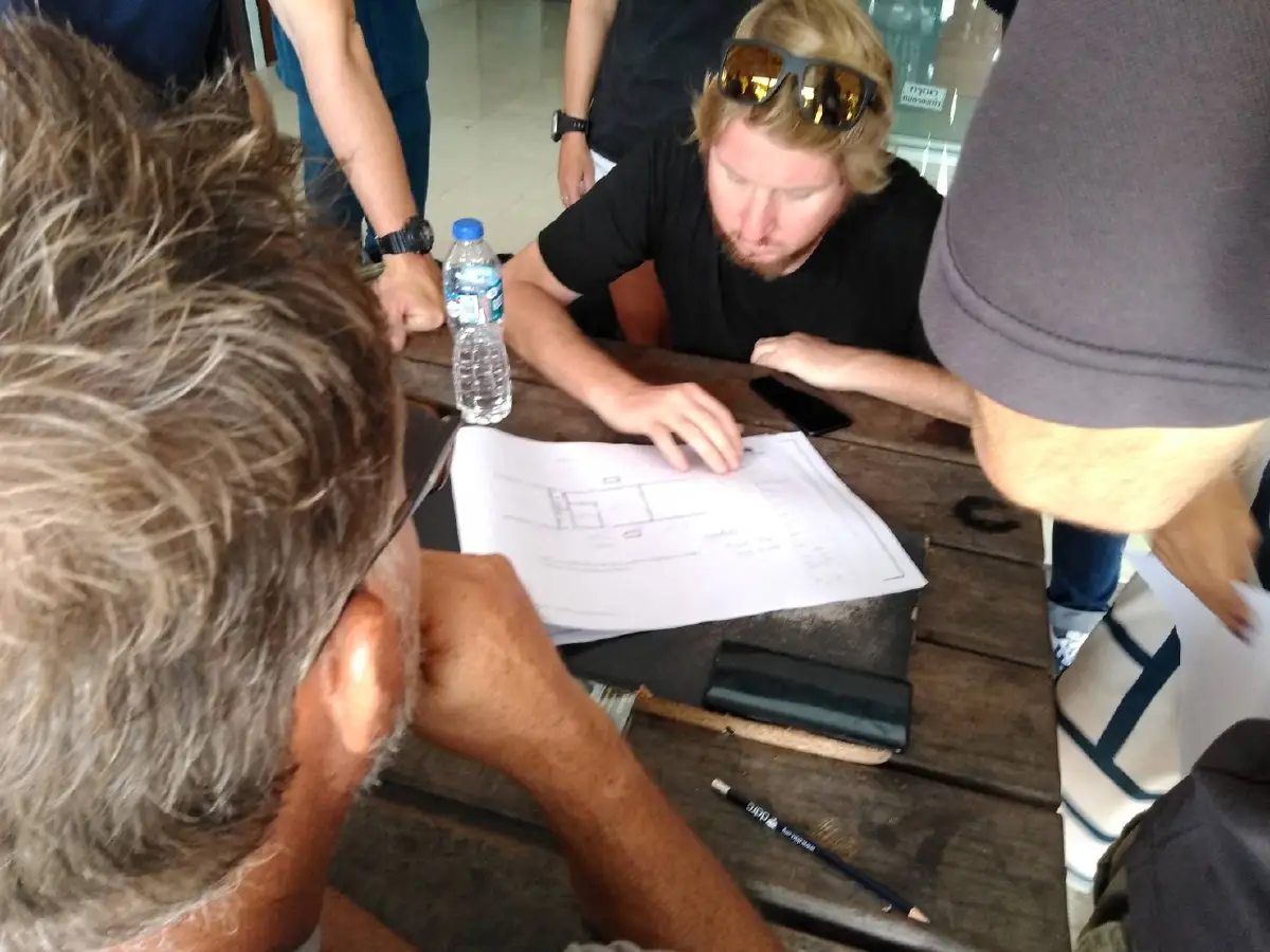 ทีมดำน้ำเกาะเต่า-ถ้ำหลวงเตรียมค้นหาผู้สูญหาย 4 รายสุดท้ายเรือเฟอร์รี่ล่ม