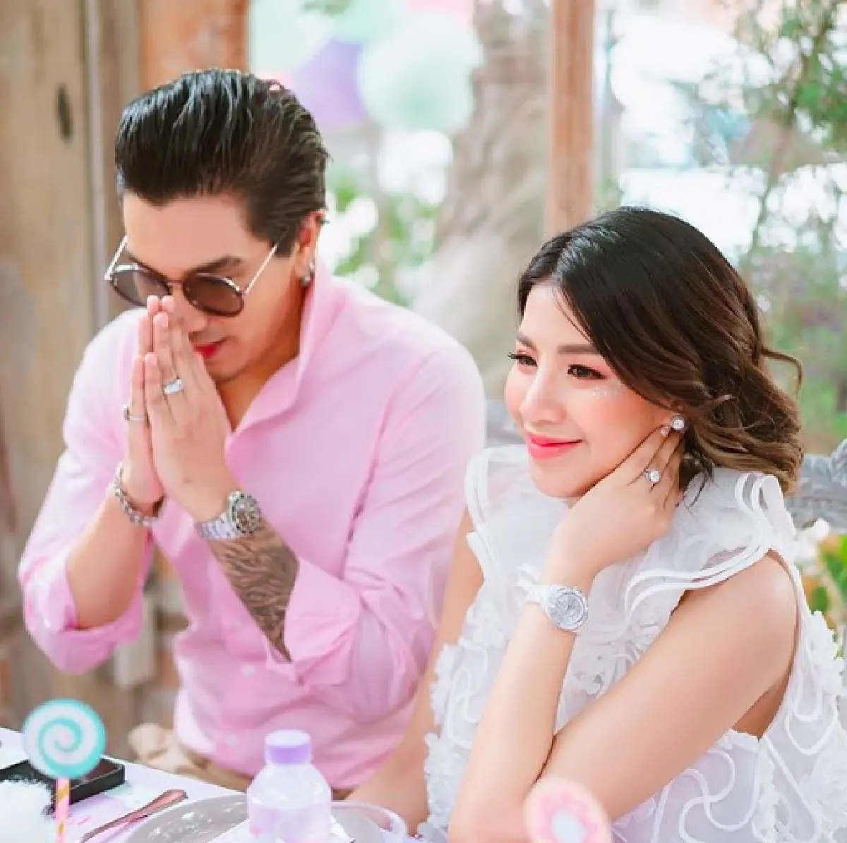 "ดีเจแมน-ใบเตย"  ถ่ายภาพก่อนคลอด บอกเลยว่าเร่าร้อนทุกมุมจริงๆ 