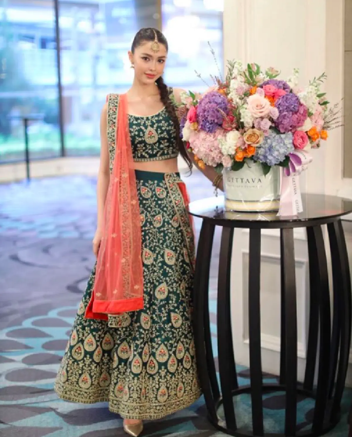 “แพทริเซีย” แปลงโฉมเป็นเจ้าหญิงแห่งดินแดนภารตะ สวยคมเข้มมาก