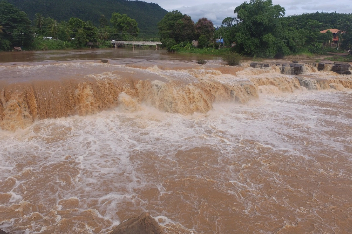 ลำน้ำเข็กหลากแรง!พิษณุโลกเตือนห้ามลงเล่นเด็ดขาด