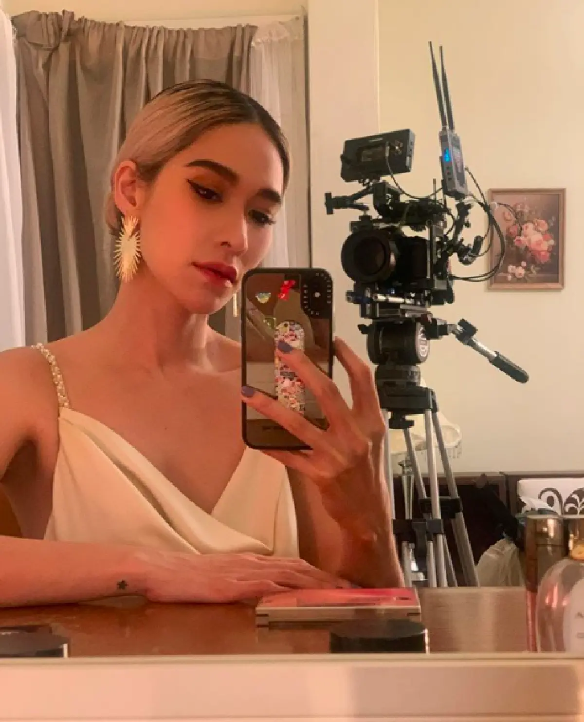 "พลอย เฌอมาลย์" โชว์ก้นเด้งทวงบัลลังก์เซ็กซี่ตัวแม่! ทำเอาละสายตาไม่ได้เลย