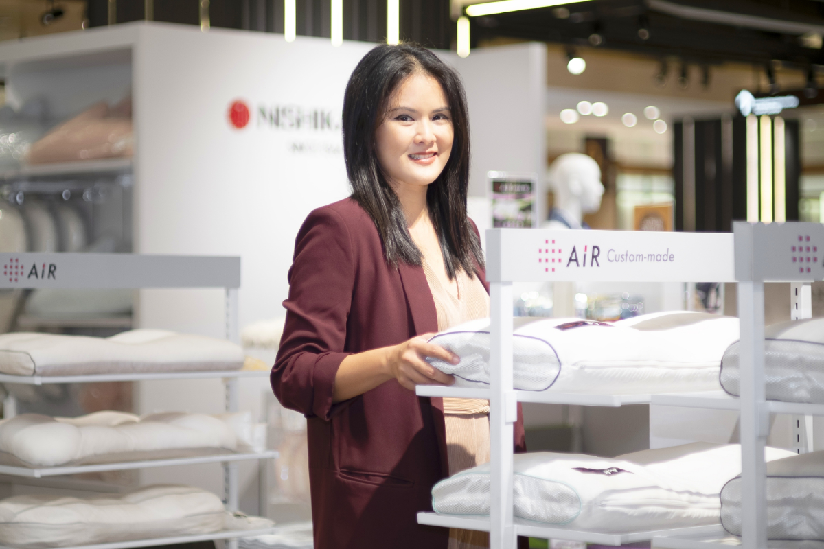 4 เซเลบริตี้คนดัง อวดไอเดียเลือกของขวัญเซอร์ไพรส์คุณแม่ ณ ไอคอนสยาม ถนนเจริญนคร