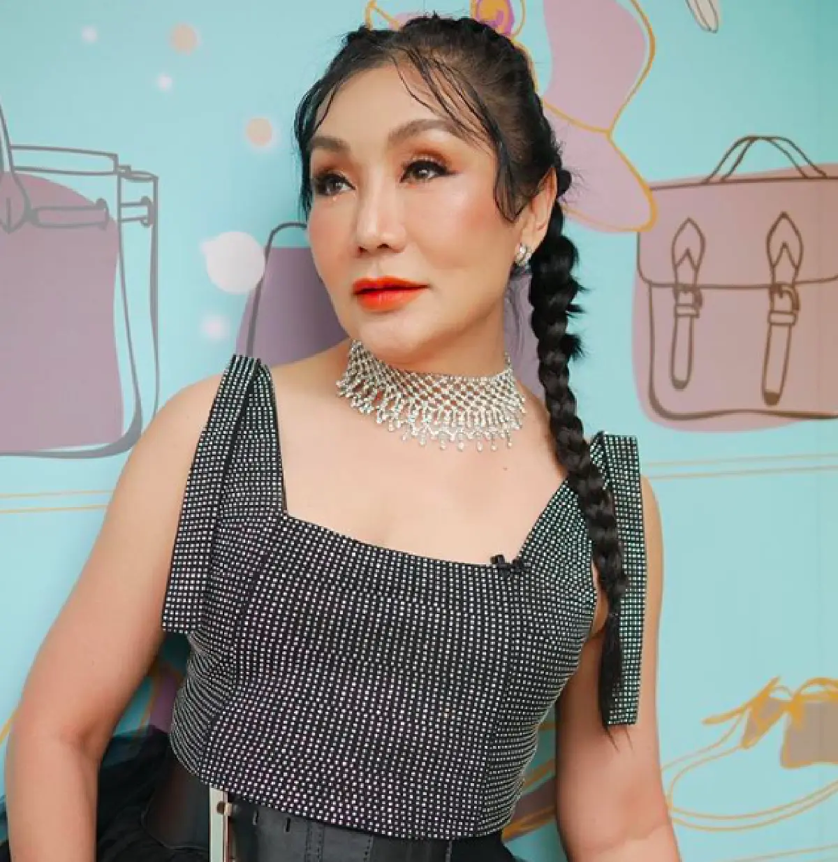 “ม้า อรนภา” กับลุคแปลกตาในภาพชุดโบราณ หน้าเด็กแถมดูสดใสมาก