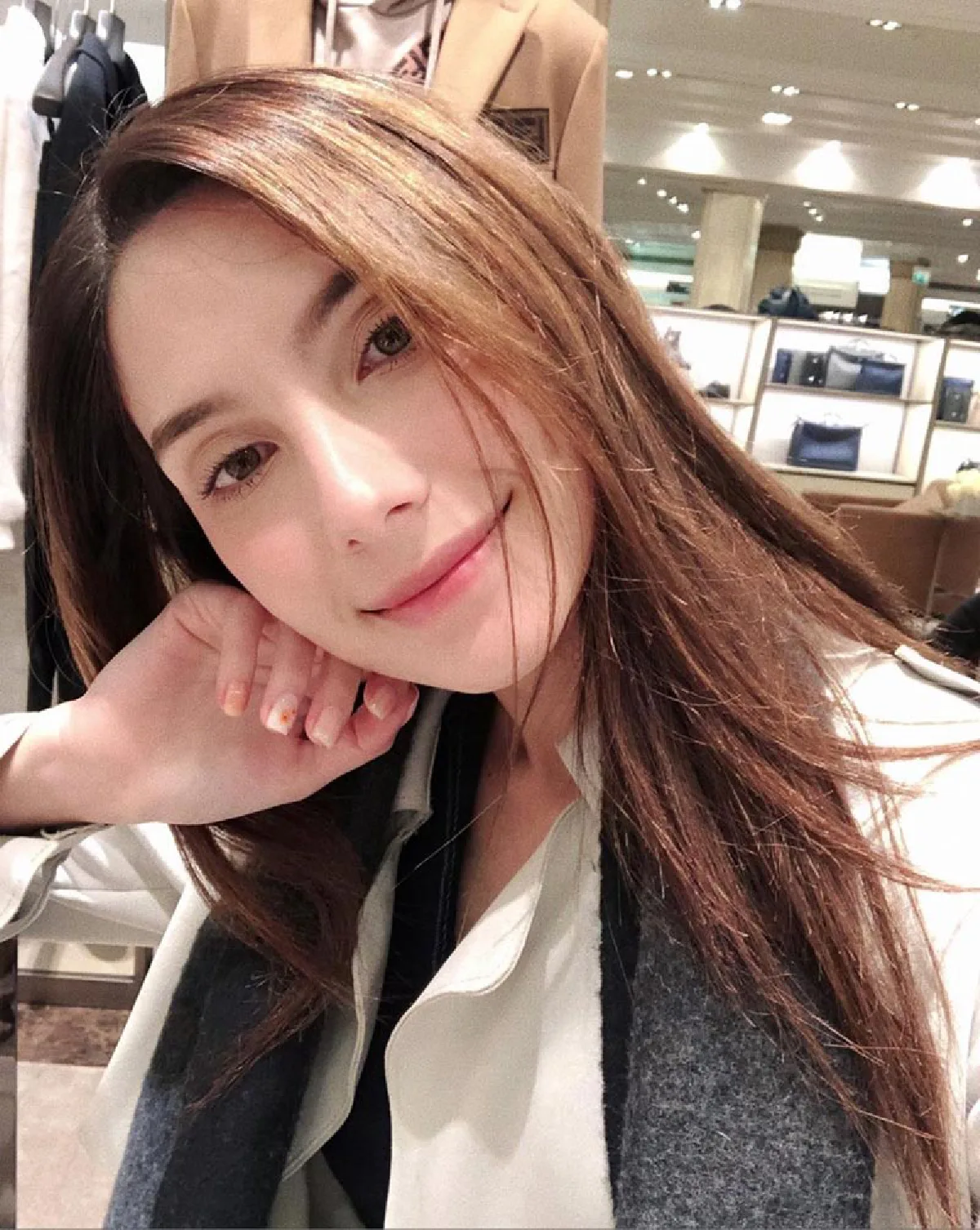 มดดำ ฟันธงให้! ซาร่า คาซิงกีนี ท้องไม่ท้อง หลังถูกเม้าท์คุณแม่เลี้ยงเดี่ยวป่องกลางกอง