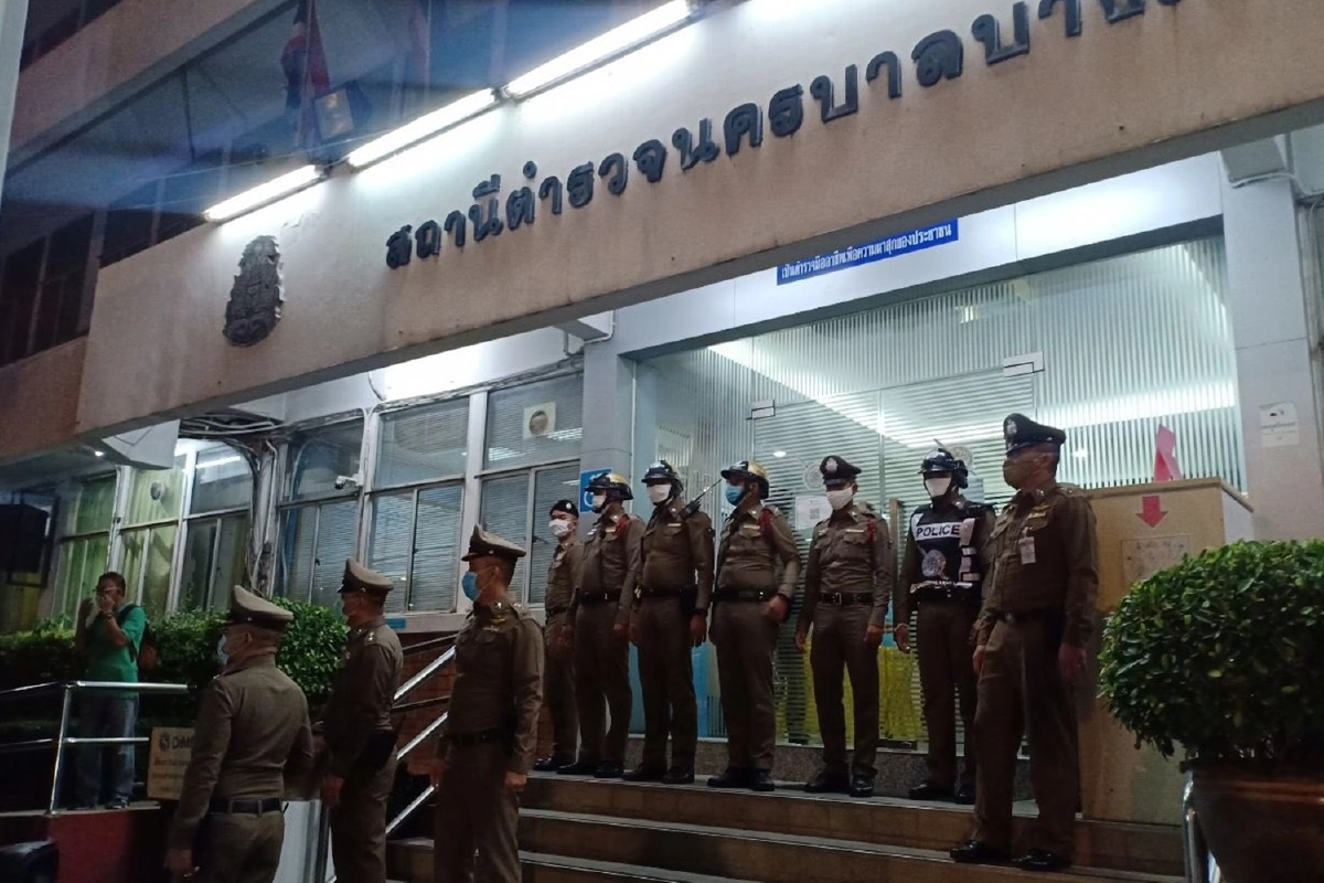 สุดารัตน์ขอนายกฯหยุดคุกคามประชาชน อย่าให้กลายเป็นน้ำผึ้งหยดเดียว