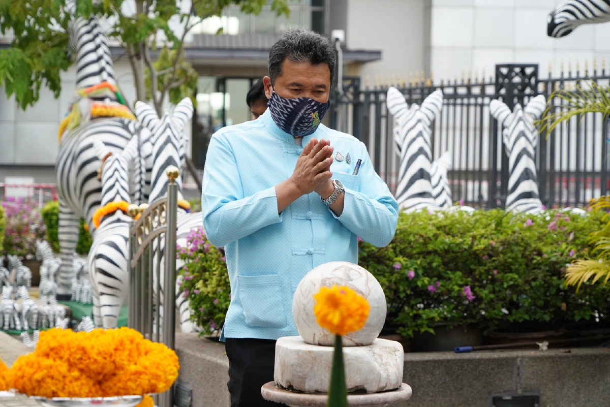 เริ่มแล้ววันนี้งาน“ศิลปาชีพ ประทีปไทย OTOP ก้าวไกล ด้วยพระบารมี"