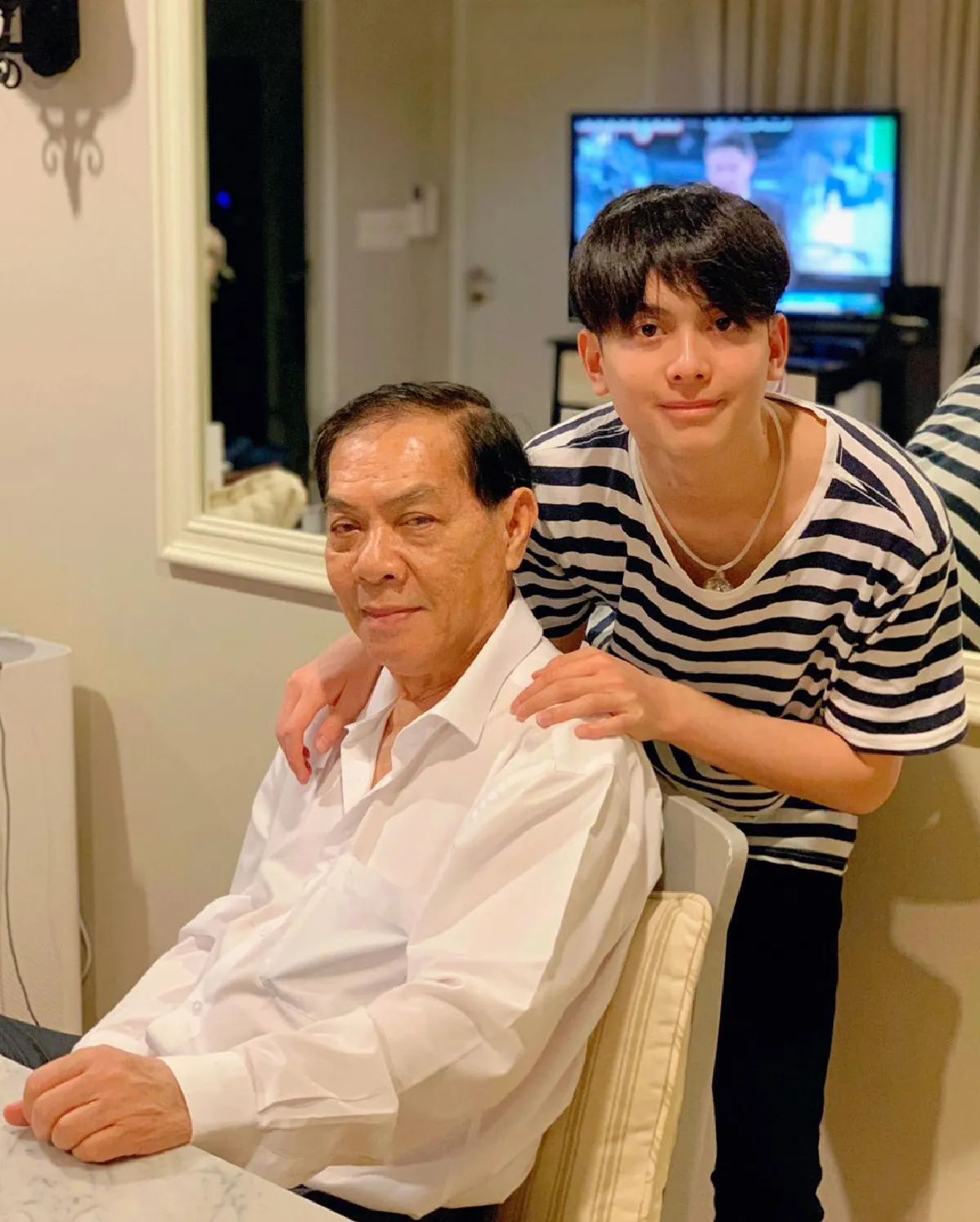 กำลังใจดีๆจากลูกชาย! น้องอชิ โผเข้ากอด โบ ชญาดา หลังเห็นคุณแม่ร้องไห้