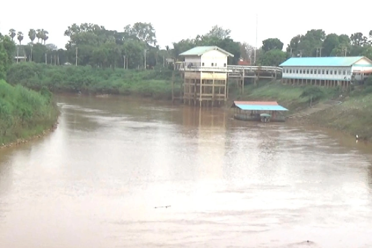 แม่น้ำน่านขุ่นมากเทศบาลนครพิษณุโลกลดผลิตประปา30%