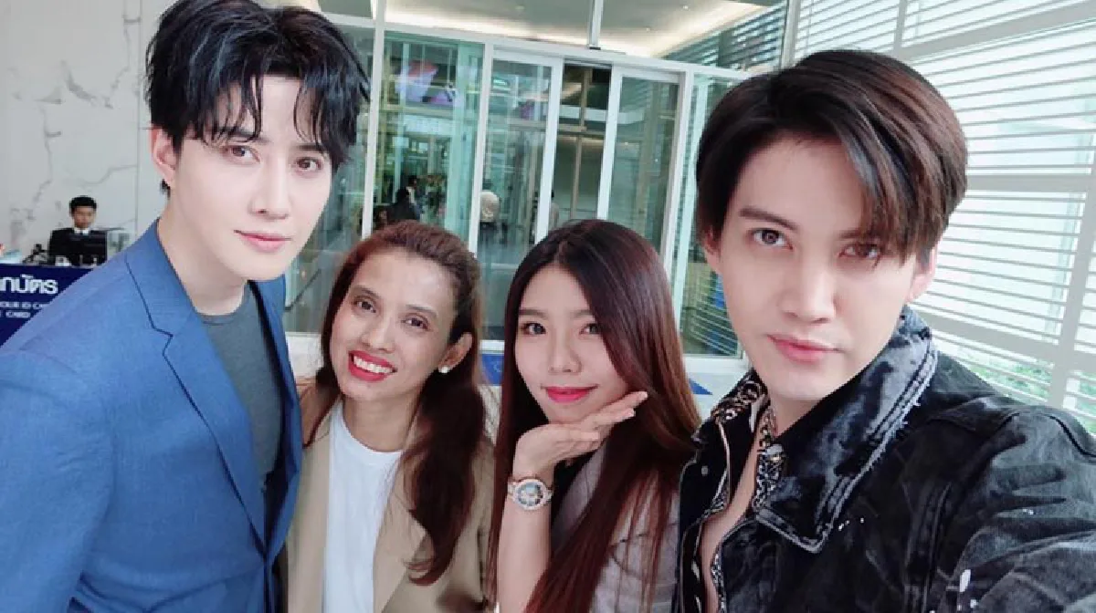 กอล์ฟ พิชญะ แต่งหญิงจัดเต็มความสวยปัง ถาม BNK เปิดรับสมัครไหมคะ