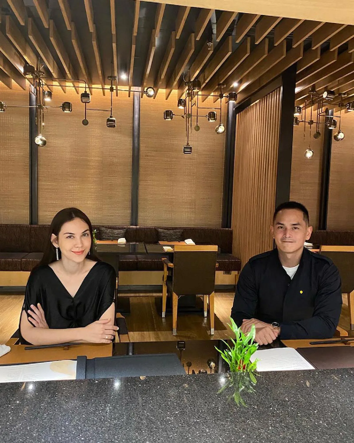 สงกรานต์ ลงคลิปเก่าเที่ยวกับ แมท ภีรนีย์ พายเรือเล่นดื่มด่ำช่วงเวลาแห่งความสุข