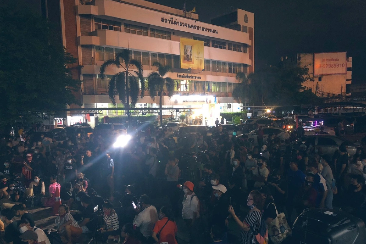 สุดารัตน์ขอนายกฯหยุดคุกคามประชาชน อย่าให้กลายเป็นน้ำผึ้งหยดเดียว