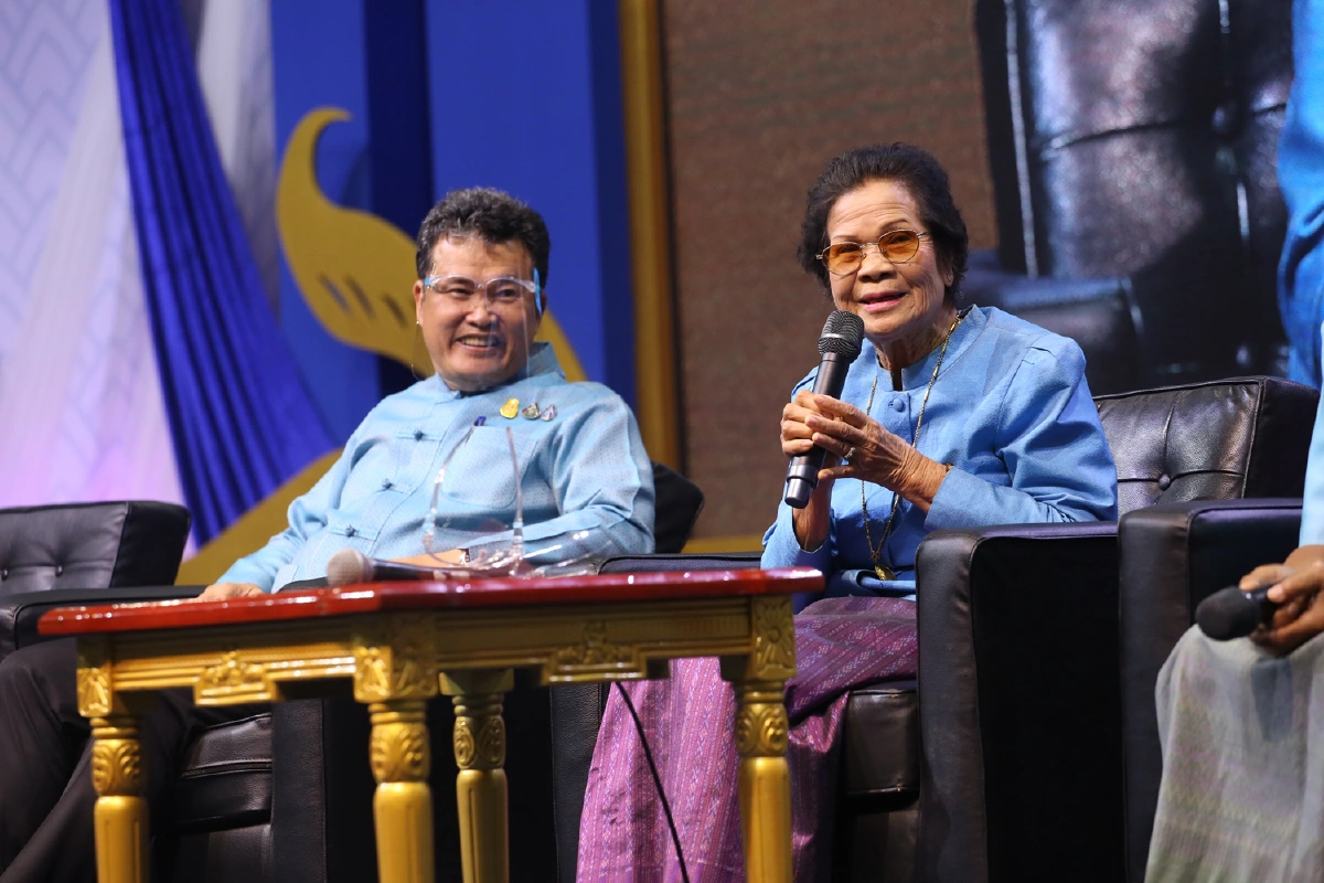 เปิดตัว 4 ทหารเสือราชินีผ้าไหมไทยผู้สืบสานพระราชปณิธาน"พระพันปีหลวง"