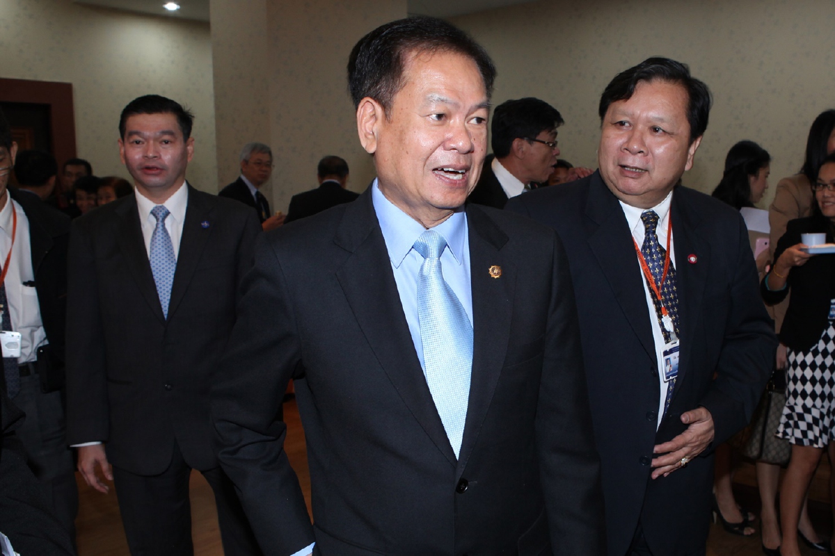 จับตาประชุมก.อ.18 ส.ค.ลุ้นออกระเบียบสอบ"รองอสส."สั่งไม่ฟ้องคดี"บอส" จับตาประชุมก.อ.18 ส.ค.ลุ้นออกระเบียบสอบ"รองอสส."สั่งไม่ฟ้องคดี"บอส"