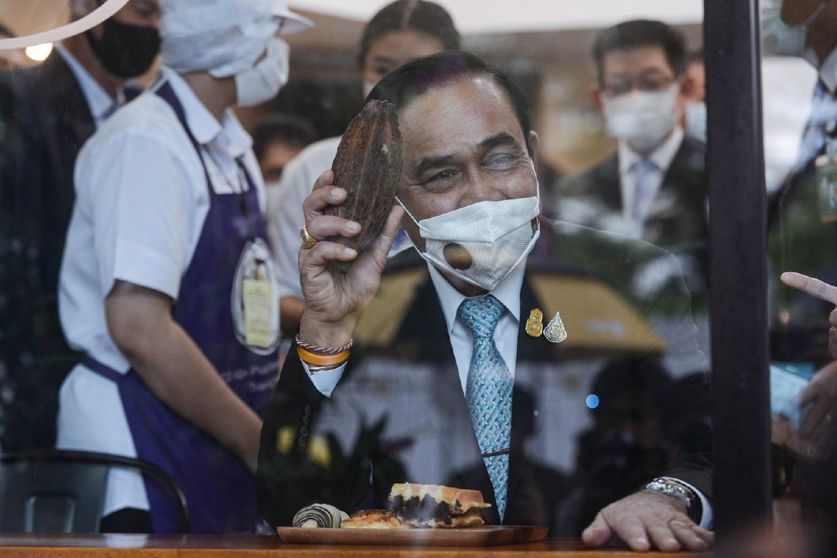 นายกฯสั่งส่งเสริมการตั้ง "วิสาหกิจเพื่อสังคม" เชื่อช่วยแก้ปัญหาสังคม นายกฯสั่งส่งเสริมการตั้ง "วิสาหกิจเพื่อสังคม" เชื่อช่วยแก้ปัญหาสังคม