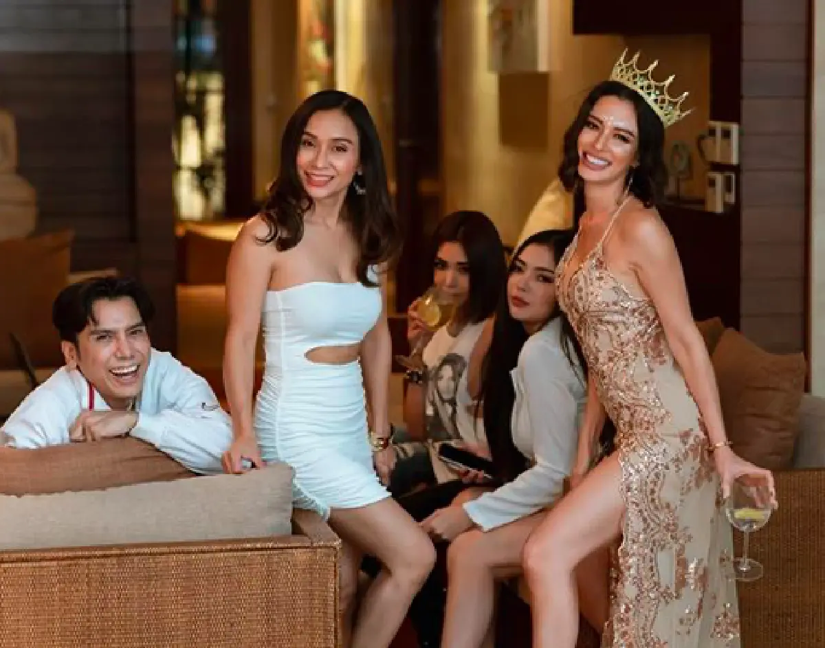 “ซูซี่ สุษิรา”จัดปาร์ตี้วันเกิดอายุ 33 อย่างอบอุ่น งานนี้อวดความหวานแบบรัวๆ 