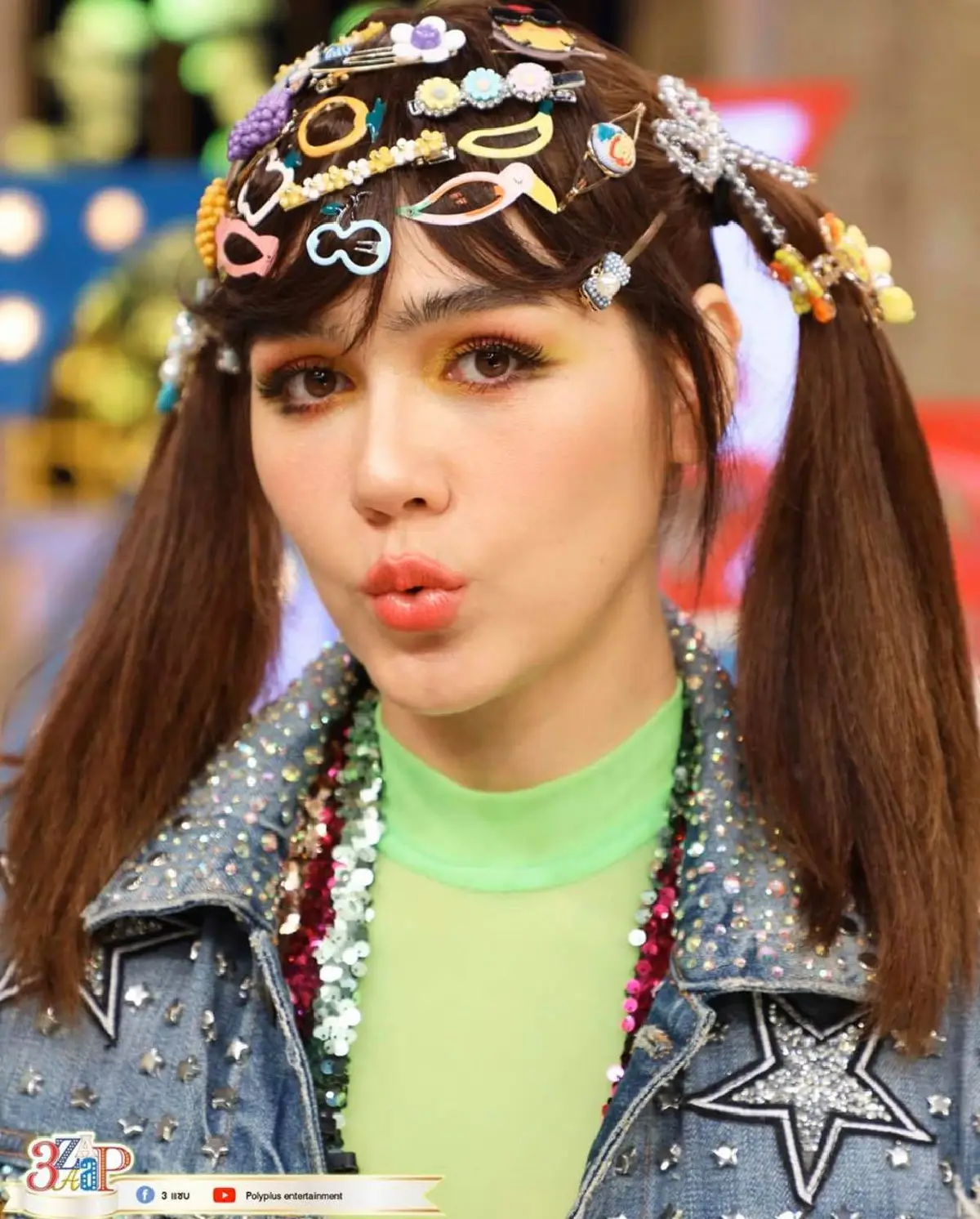 มาแล้วทรงใหม่!! “ชมพู่ อารยา” กับแฟชั่นผมสุดเก๋ติดกิ๊บยังไงให้โลกจำ