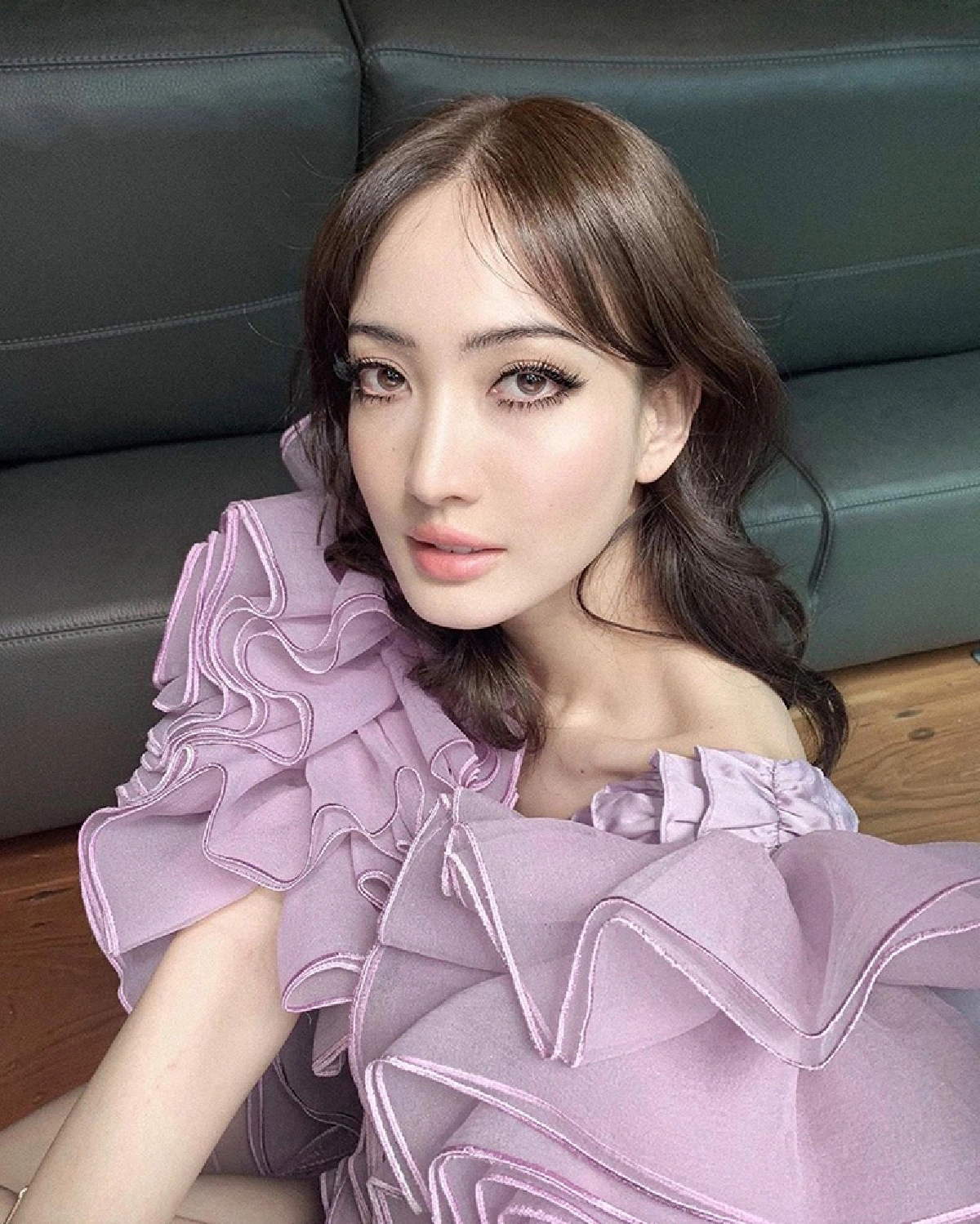 สวยเท่สุดปัง! แต้ว ณฐพร อวดลุคใหม่แปลกตา..แวบแรกจำแทบไม่ได้