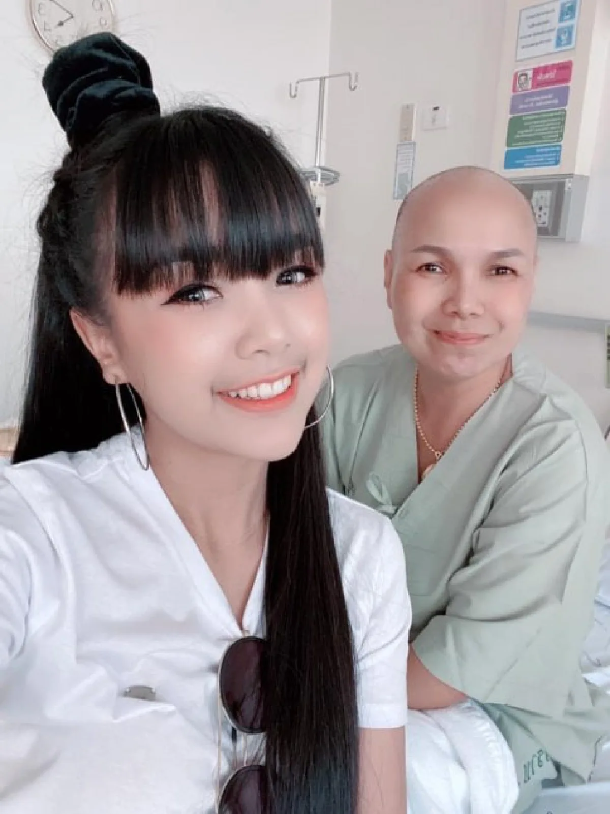  "เจนนี่ ได้หมดถ้าสดชื่น" โพสต์ภาพกราบเท้าแม่ ถูกชาวเน็ตบอกให้รักพ่อบ้างเลยตอบกลับแบบนิ่มๆ 