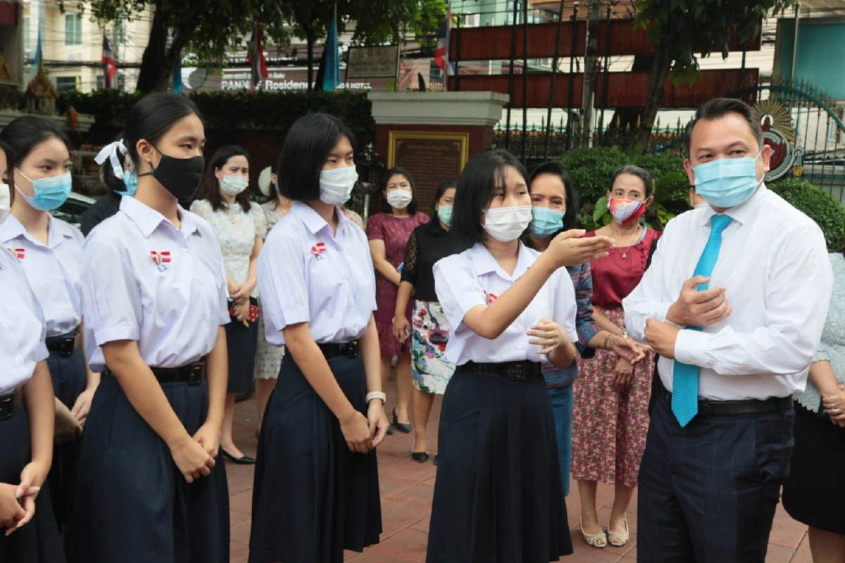 เปิดเรียนปกติ 2 วันไร้ “นร.-ครู”ติดเชื้อโควิด-19 ศธ.ย้ำเร่งพิจารณาด่วนสอบวัดผล