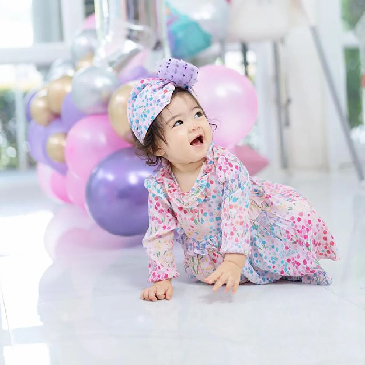 โมเมนต์อบอุ่น! “ลิเดีย-แมทธิว” จัดงานวันเกิดอายุครบ 1 ขวบให้ “น้องเดมี่” 