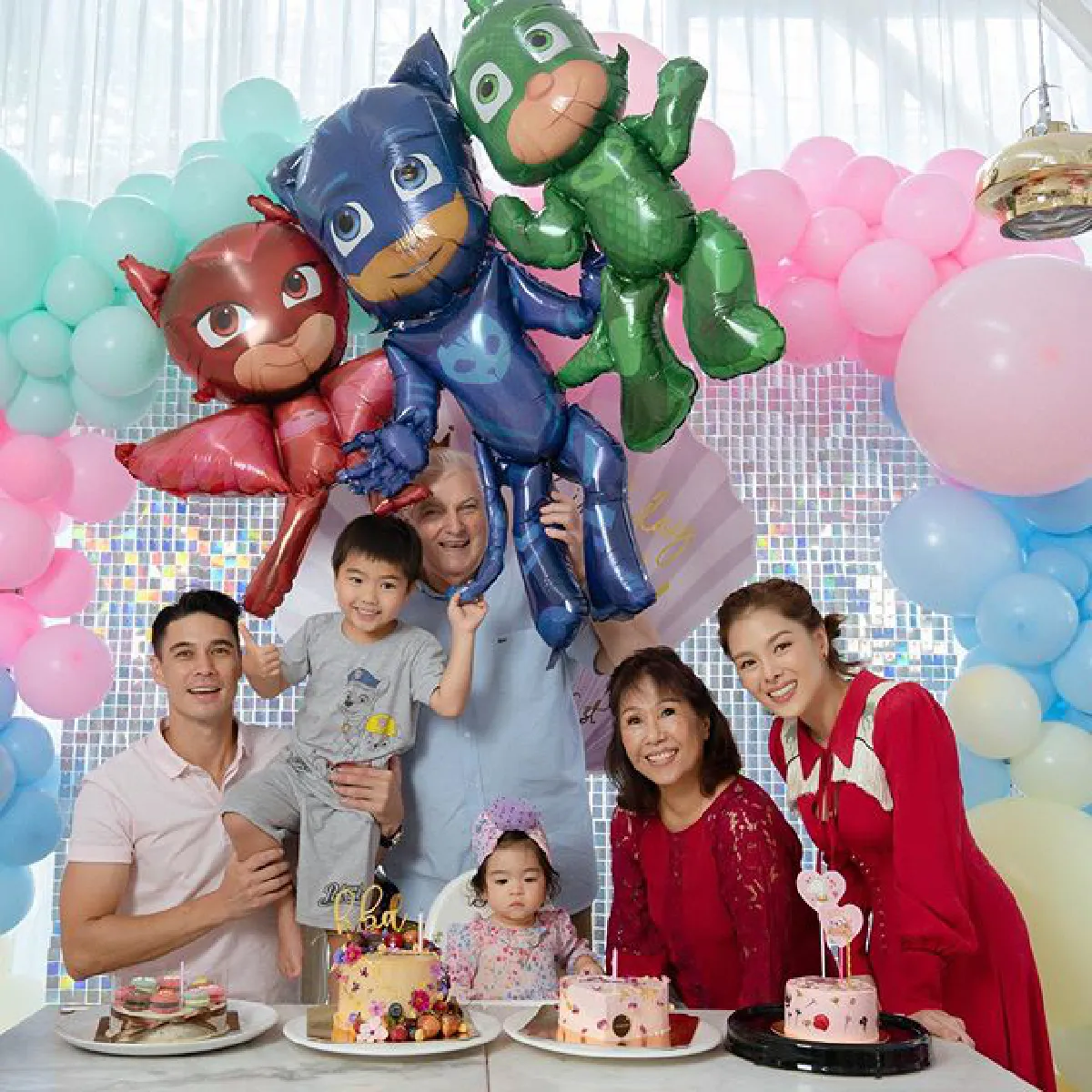 โมเมนต์อบอุ่น! “ลิเดีย-แมทธิว” จัดงานวันเกิดอายุครบ 1 ขวบให้ “น้องเดมี่” 