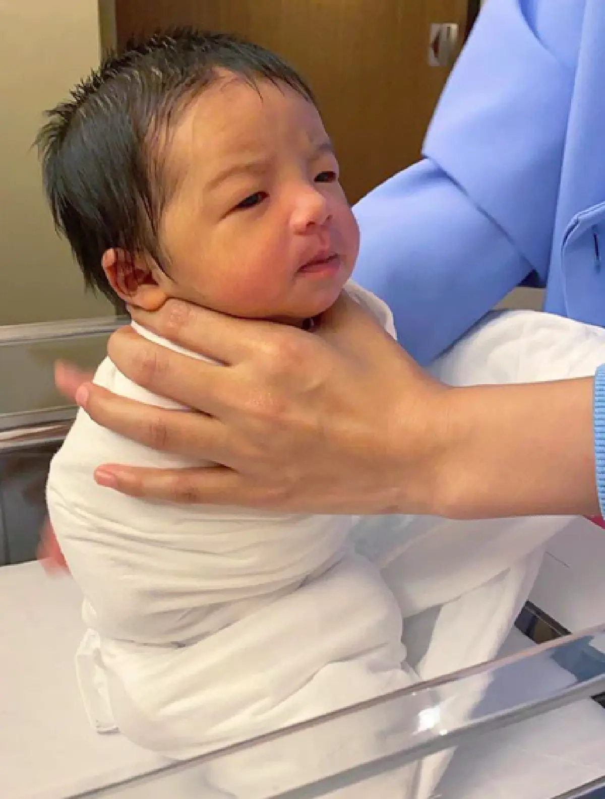 ส่องภาพ "น้องเวทย์มน" ลูกสาว “ใบเตย-ดีเจแมน” น่ารักน่าชังมากๆ 