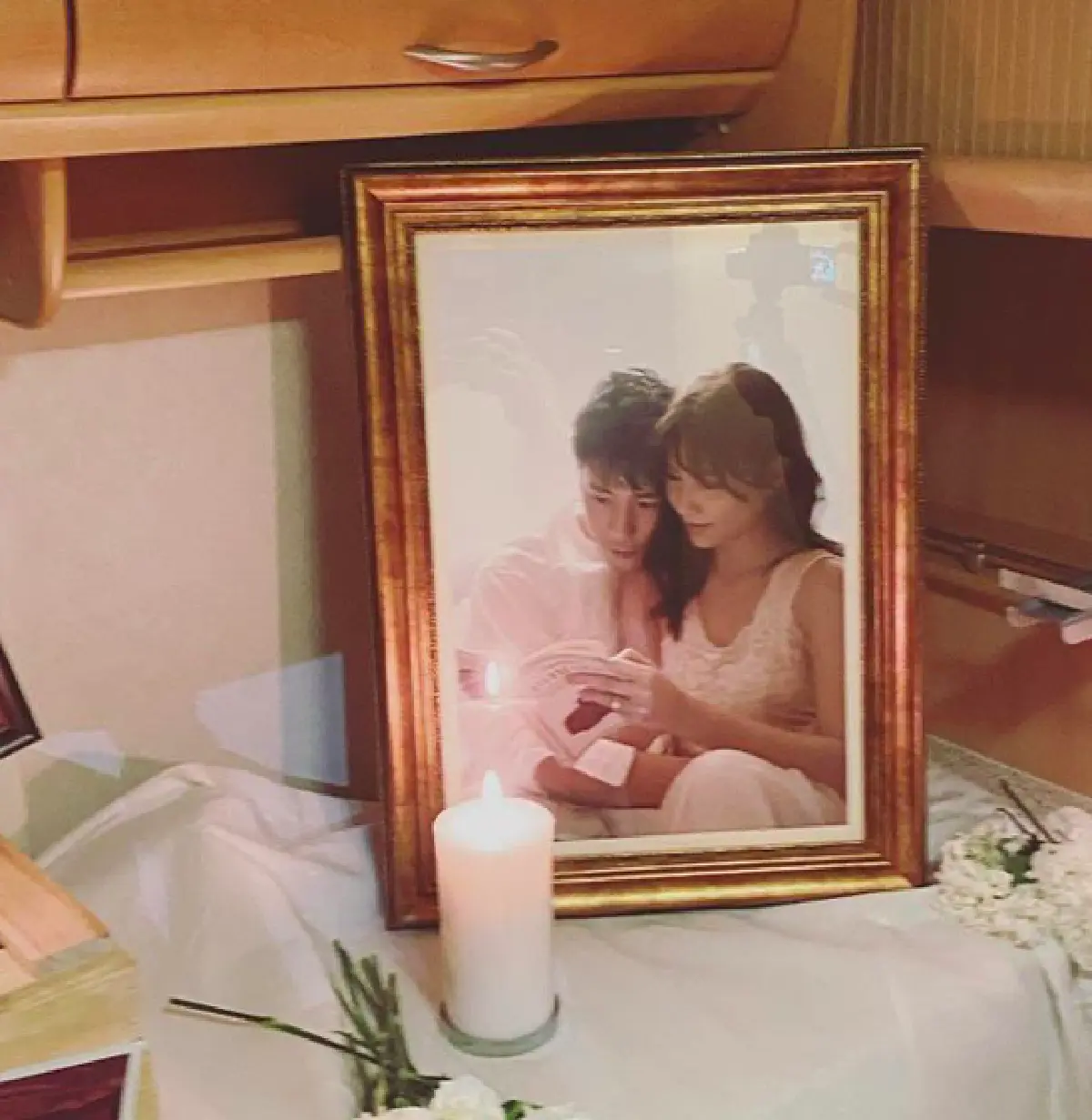 "โดม-เมทัล" ฉลองครบรอบแต่งงาน 1 ปี สุดโรแมนติก! พากันล่องเรือชมวิว-ดินเนอร์หวาน