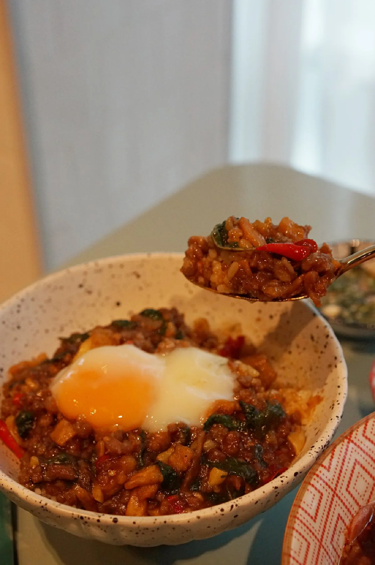 บุญใดเล่าจะเท่า ‘บุญปาก’ สุดยอดกะเพรา เมนูไม่เบา ไม่ธรรมดา!!