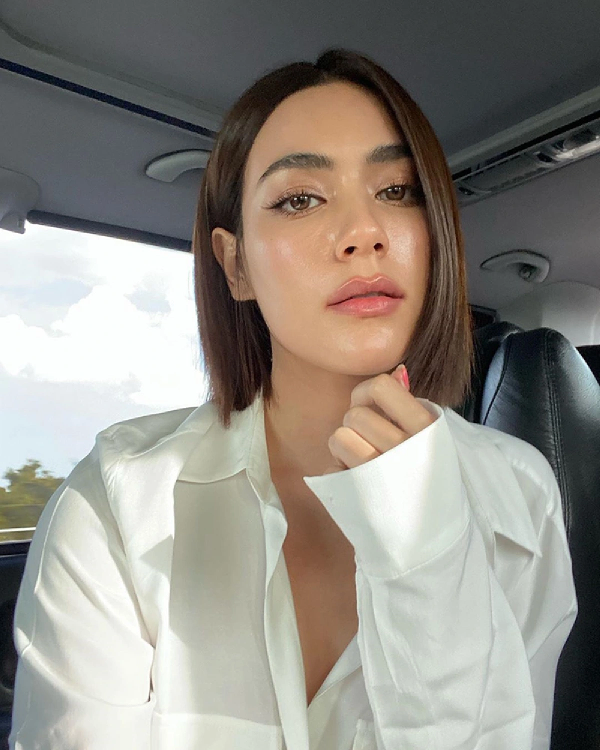 “คิมเบอร์ลี่” เปลี่ยนลุคใหม่อีกแล้ว! ตัดผมบ๊อบสั้น ยืดตรงสวยเฉี่ยวไปอีกแบบ