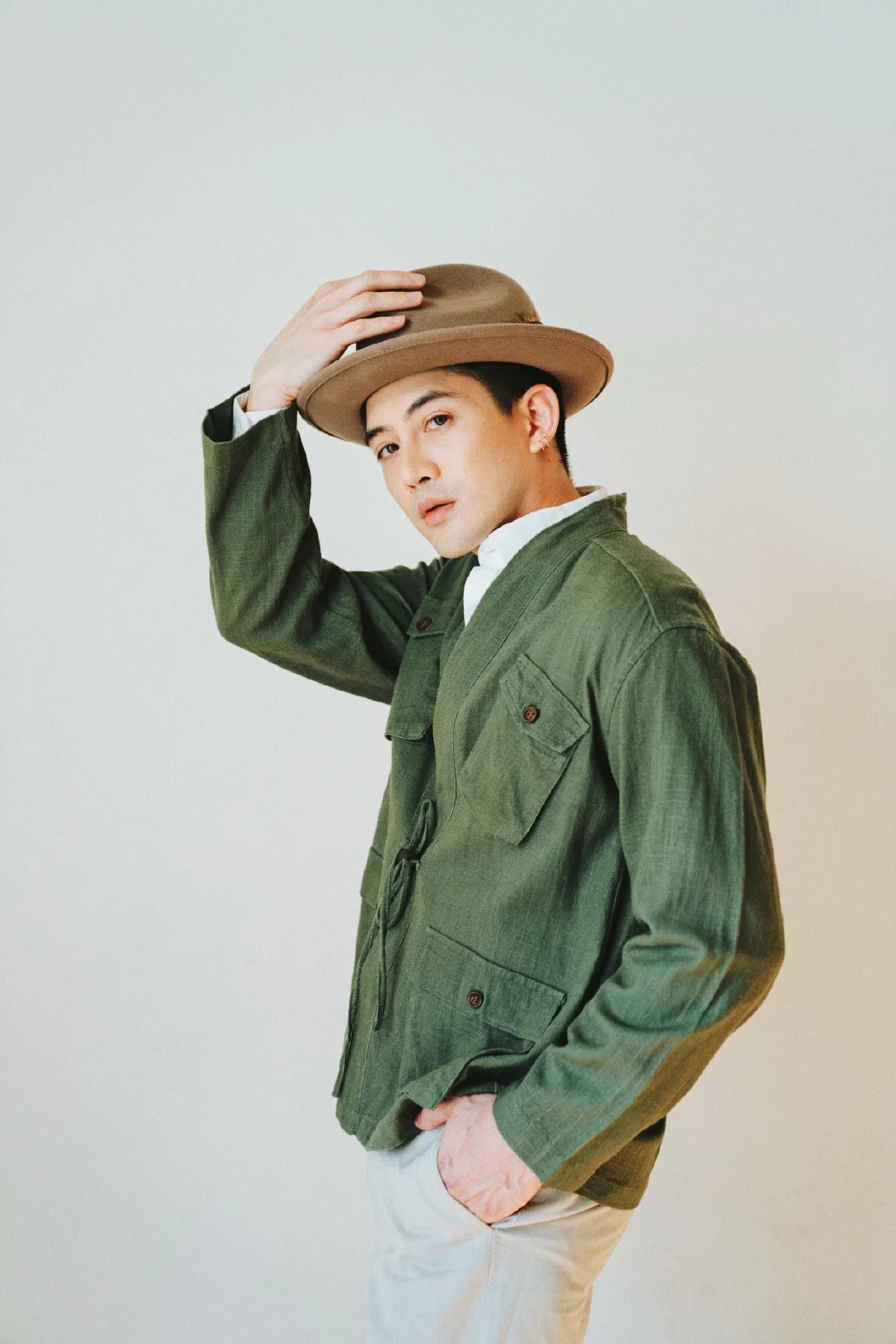 แม็กซ์ เจนมานะ โต้กลับ อุ๊ หฤทัย หลังโพสต์ยาวเหยียดถามใครคุกคามใครคะ?