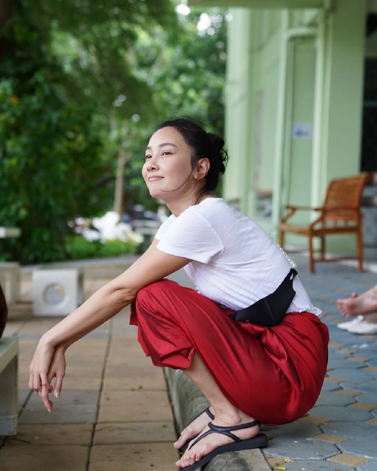 สมกับเป็นศิษย์เก่า! นุ่น วรนุช รำอ่อนช้อยร่วมพิธีไหว้ครูวิทยาลัยนาฏศิลป 