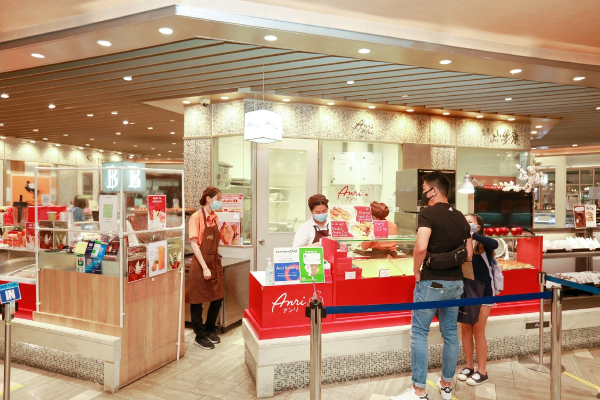 ช้อปทิ้งทวนอิเซตัน centralwOrld Super Sale ลดกระหน่ำ 80% 