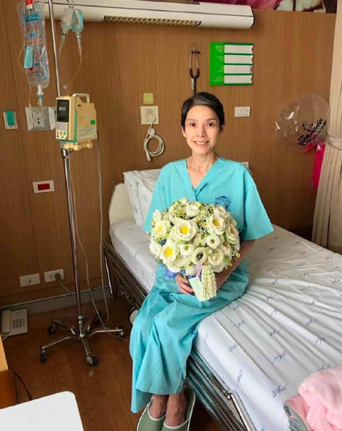 “นิ้ง กุลสตรี” ปลื้มใจ “นุ่น สินิทธา” มาเยี่ยมที่โรงพยาบาล พร้อมเล่าความหลังถึงน้อง