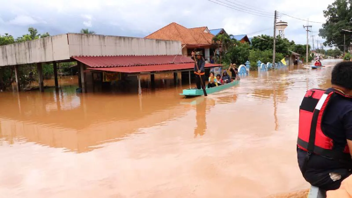 มท.เตือนมวลน้ำจากภาคเหนือเริ่มเข้าพื้นที่"อุตรดิตถ์-สุโขทัย"คืนนี้