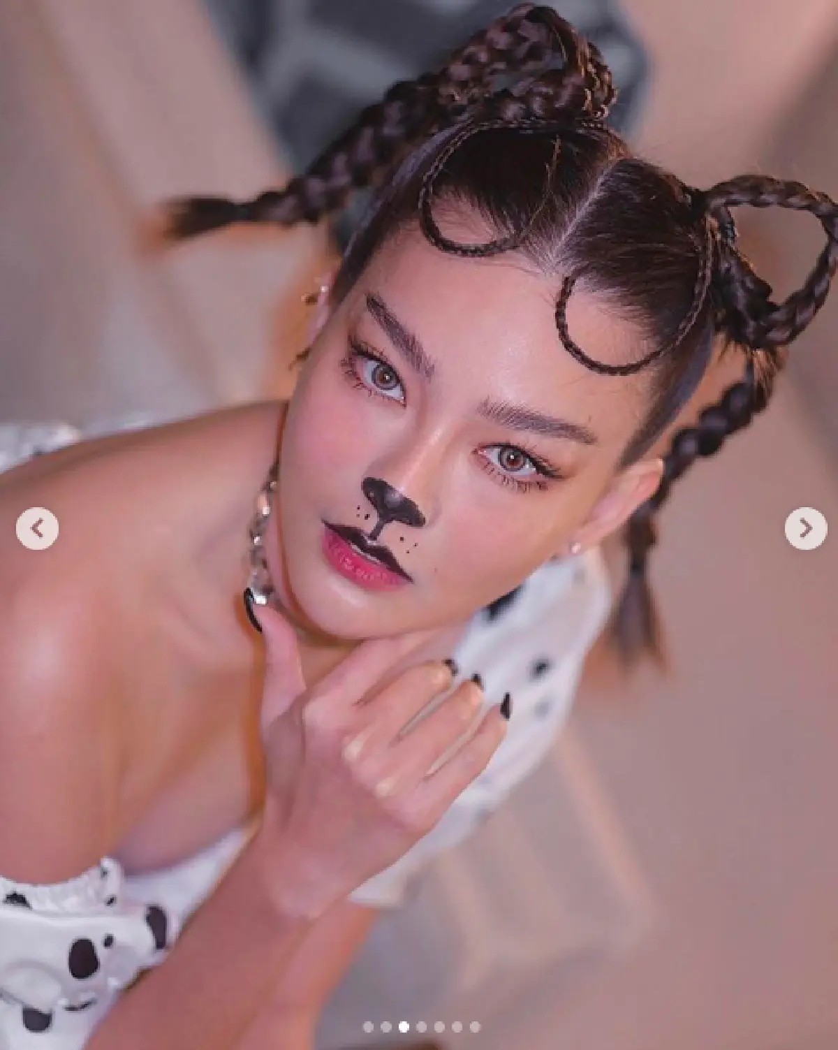 สะดุดตา สะดุดใจ! “ดิว อริสรา” แปลงโฉมเป็นน้องหมาลายจุดสุดน่ารัก 