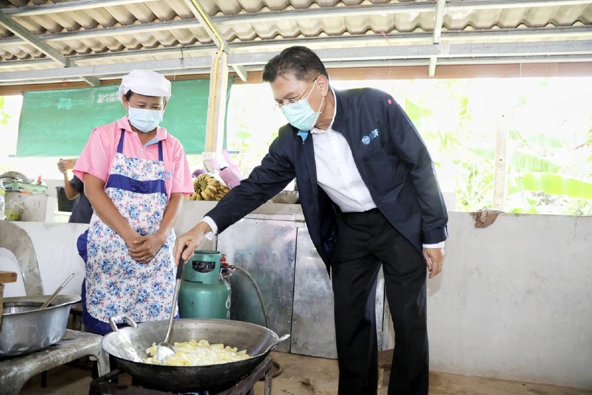 "ปรีดี" หลบร้อนรัฐบาลถังแตก