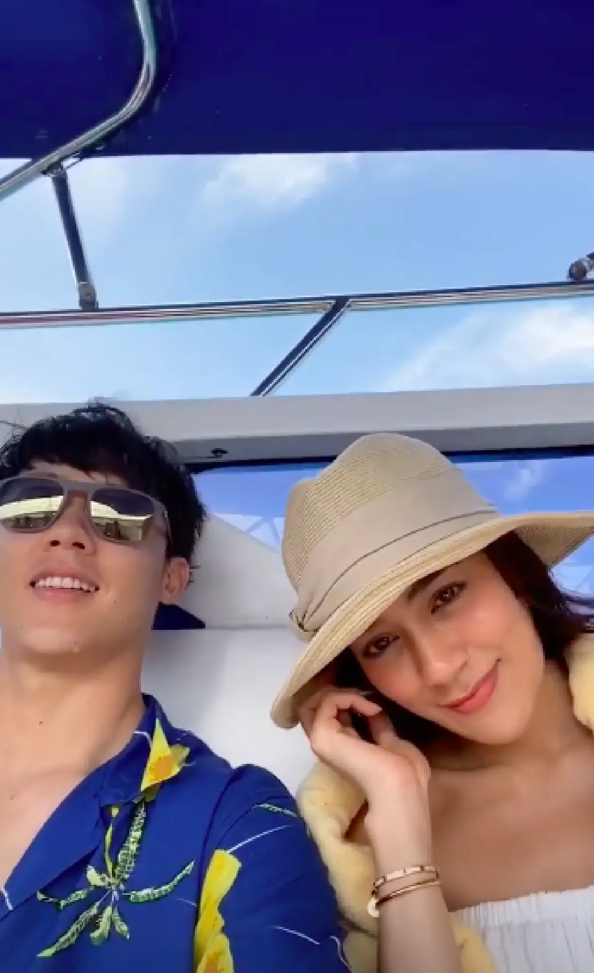 โมเมนต์ครอบครัวอบอุ่น! ”คิมเบอร์ลี่" ควง "หมาก ปริญ" เที่ยวสมุยกับที่บ้าน