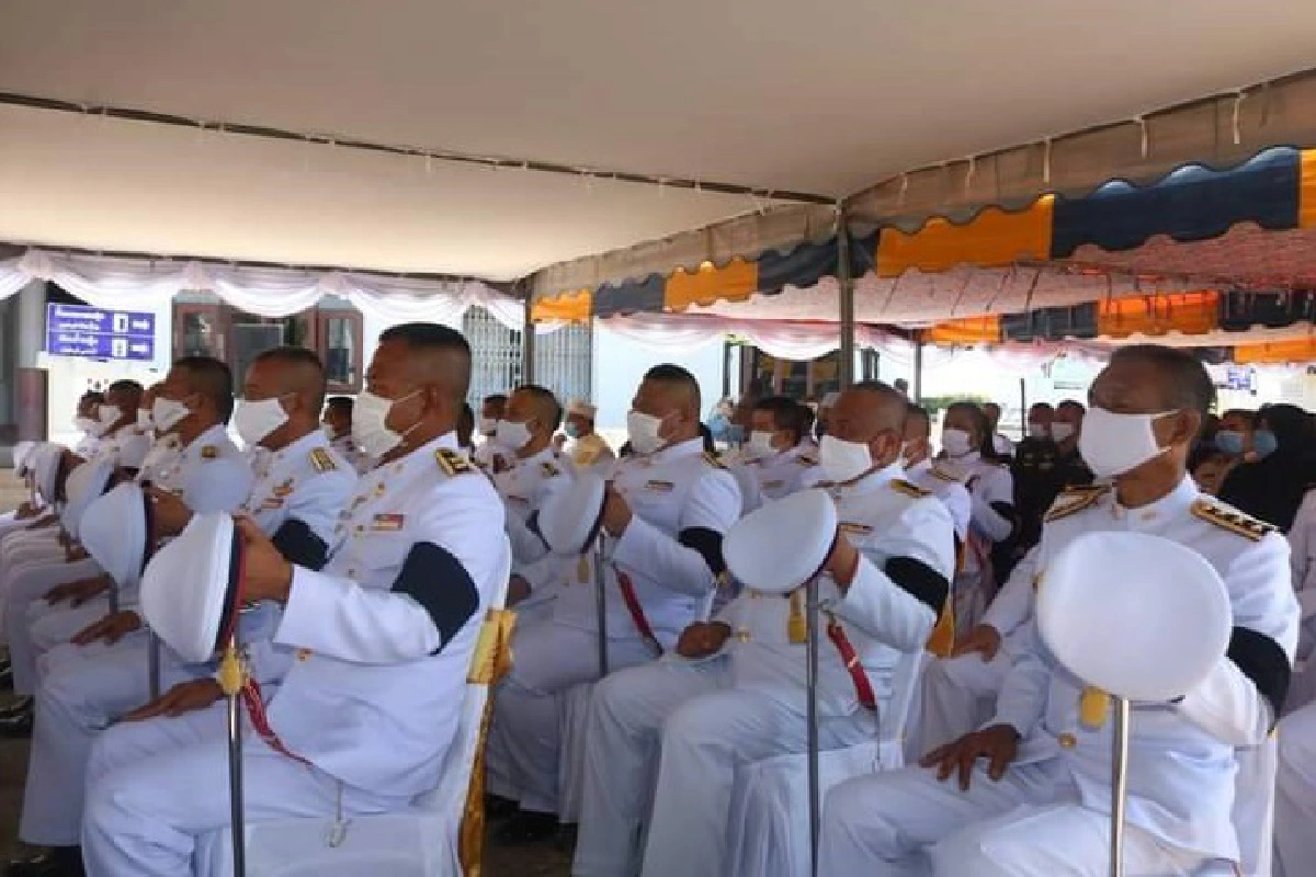 ในหลวงพระราชทานดินฝังศพอาสาสมัครทหารพรานถูกลอบระเบิด