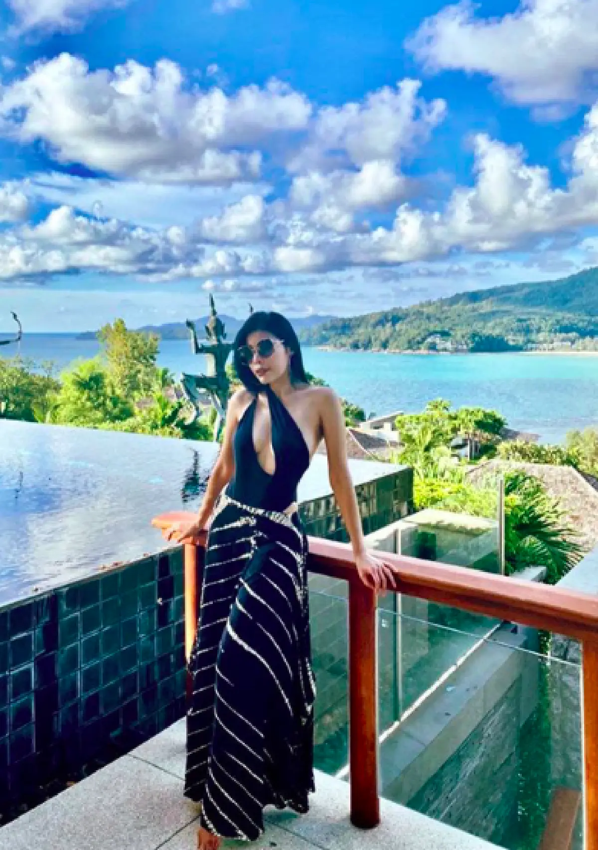 “แหวนแหวน” จัดชุดว่ายน้ำเผยหุ่นแซ่บทะเลเดือด พร้อมอวดเอวมด 20.9 นิ้ว