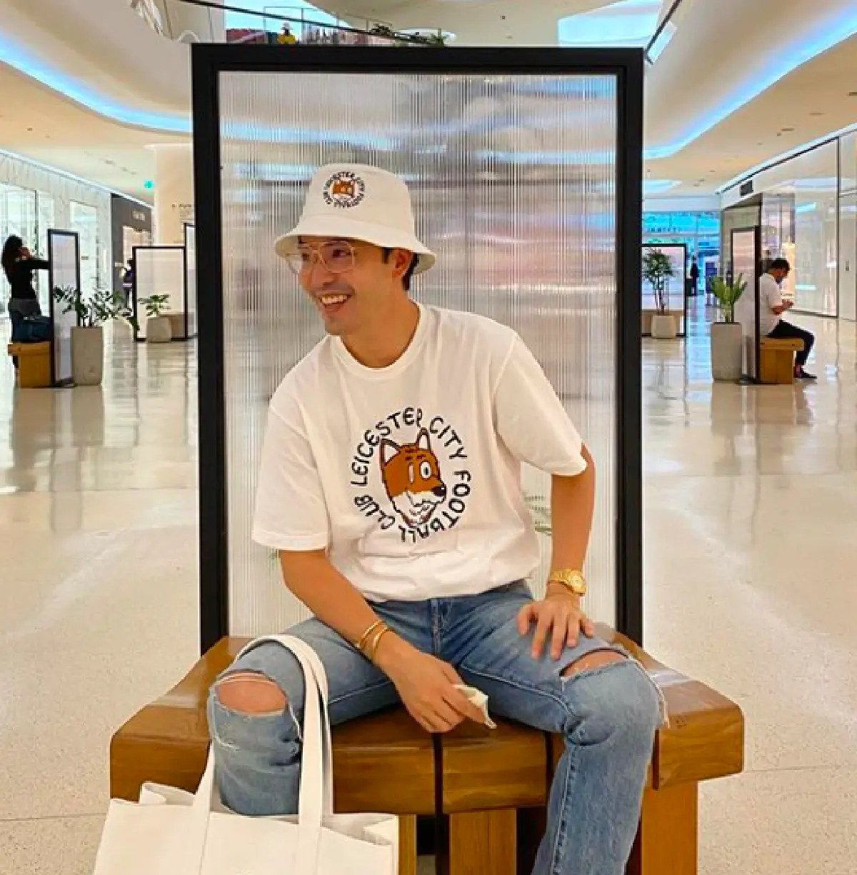 “ท็อป ณัฐเศรษฐ์” เปิดตัวแฟนใหม่ชื่อ “โอปอล์” เพื่อนสนิท “คิมเบอร์ลี่” 