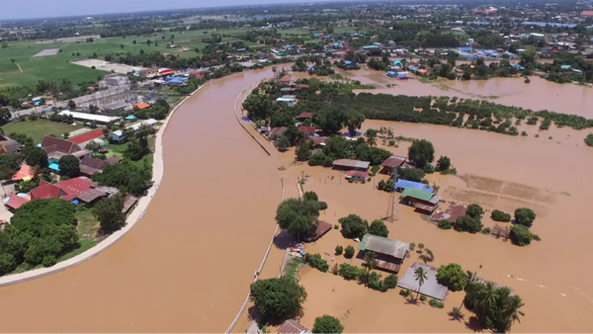เปิดภาพมุมสูงน้ำท่วมสุโขทัย 3อำเภอยังอ่วม!