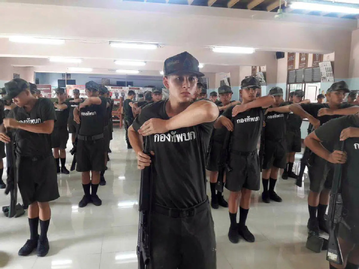 “ปุ้มปุ้ย” เล่าวีรกรรมแสบ ปีนรั้วกองพันเพื่อดู “กวินท์” สมัยเป็นทหารเกณฑ์