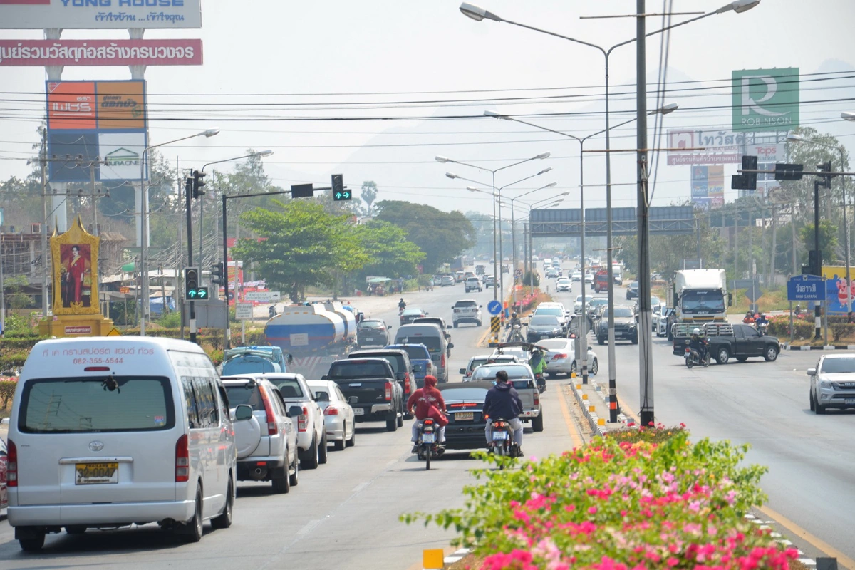 สะพานข้ามแยกวังสารภี ใครได้ใครเสีย 