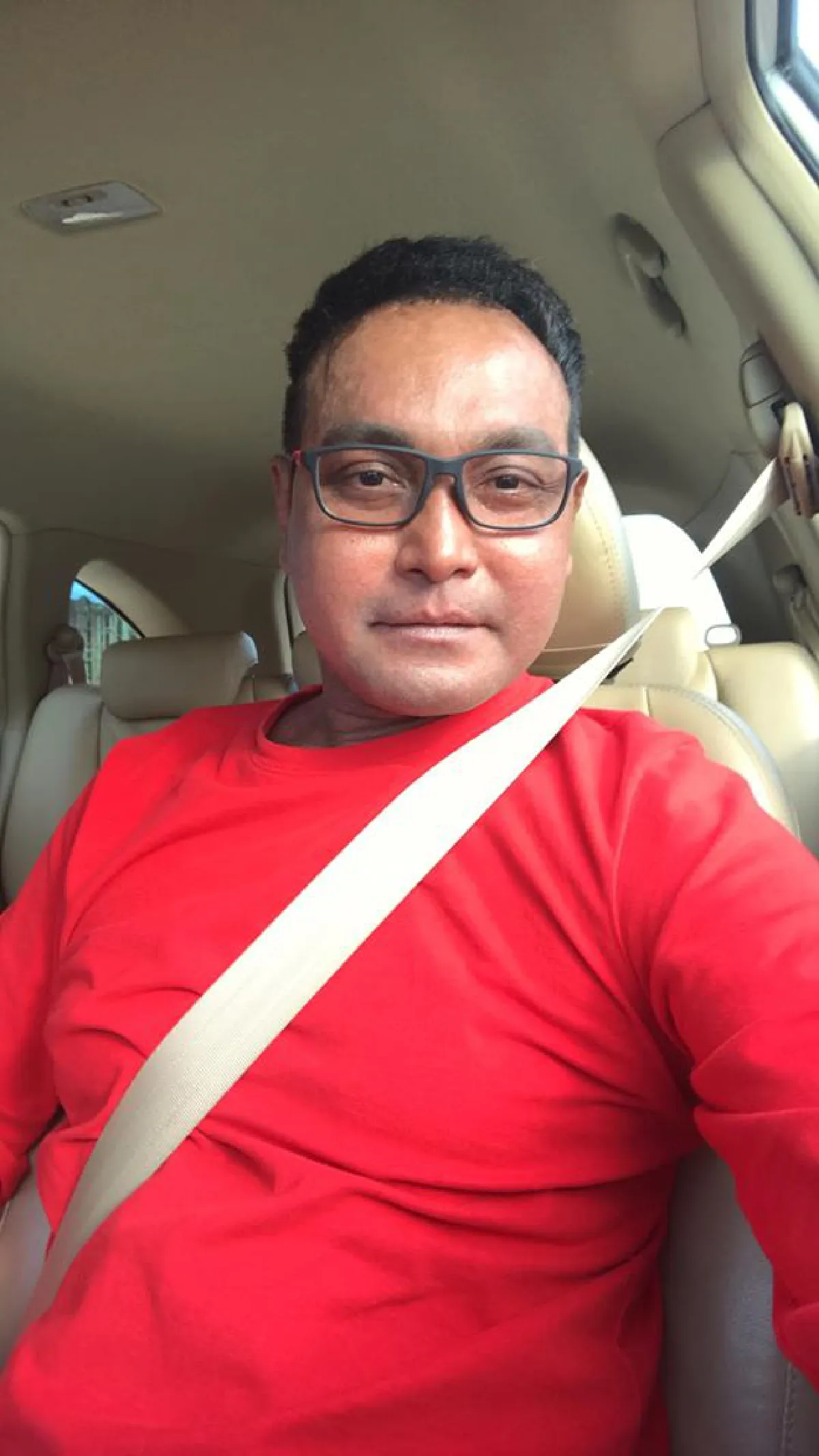 วินัย ไกรบุตร เผยภาพพันผ้าก็อซบริเวณใบหน้า บำบัดอาการป่วยต่อเนื่อง