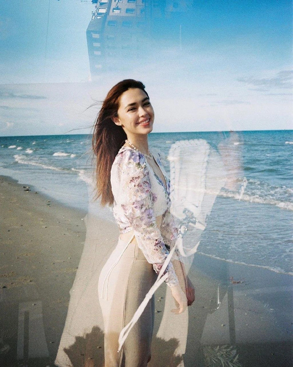 แพทริเซีย กับลุคสาวผมบลอนด์สุดแซ่บ ทำเอา โน้ต วิเศษ ต้องเข้ามาคอมเมนต์ 