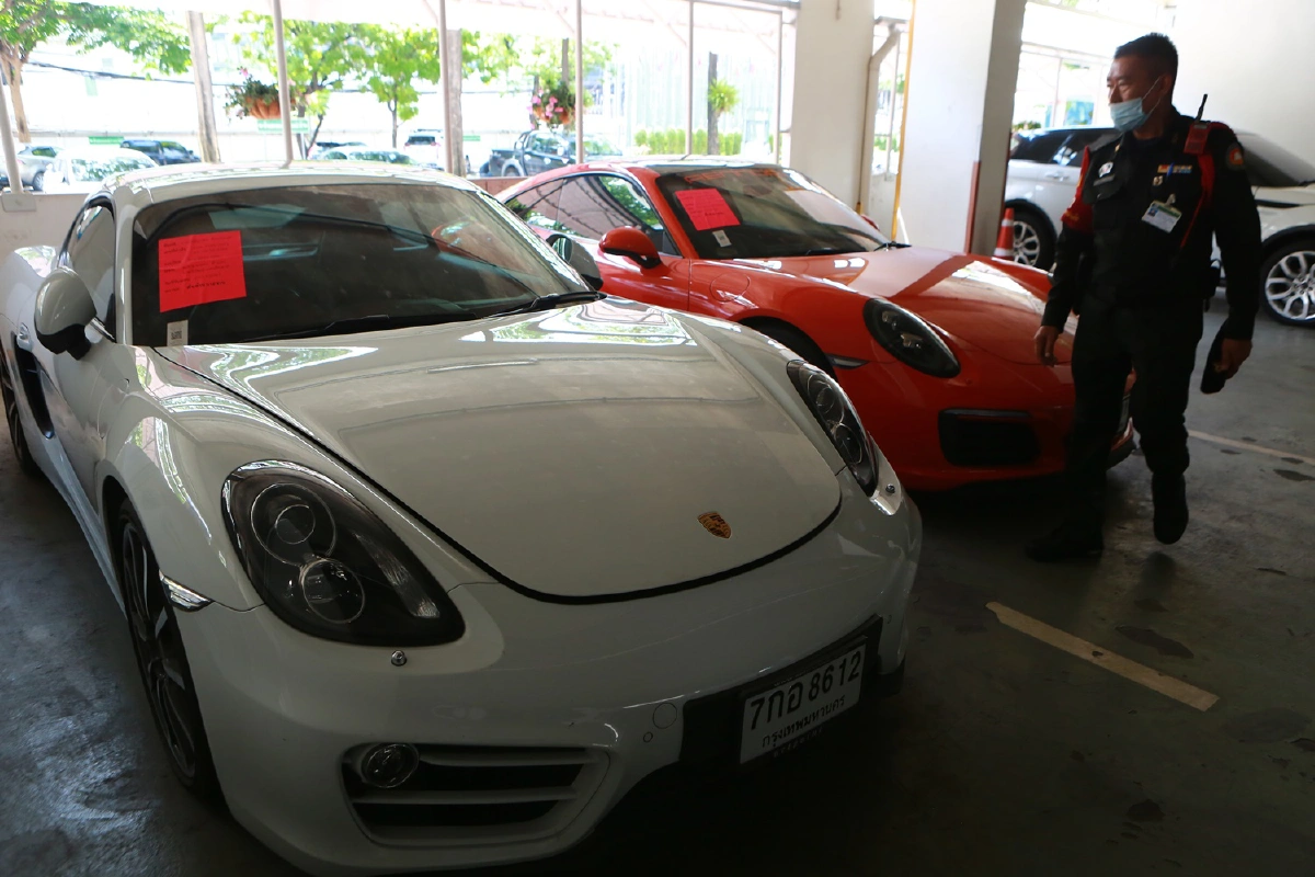ป.ป.ส.ขายทอดตลาดทรัพย์สินยาเสพติด ปอร์เช่ ราคาเริ่มต้น 6,500,000บาท